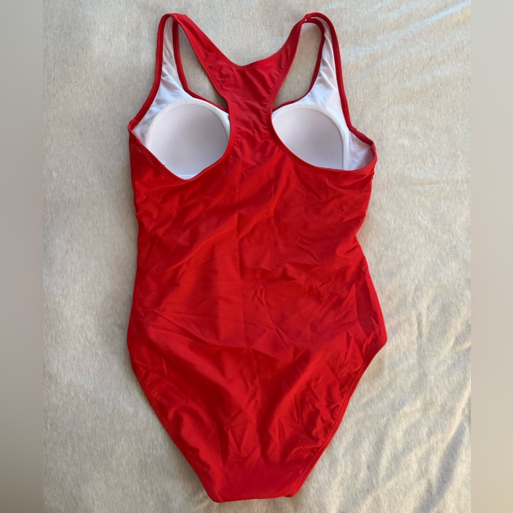 One piece swimsuit - Picture 2 of 3